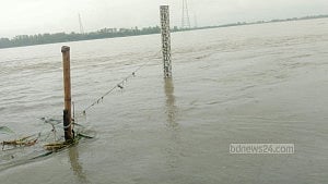 বিপৎসীমা অতিক্রমের ১২ ঘণ্টা পর কমছে তিস্তার পানি, কাটেনি বন্যার শঙ্কা