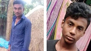 নোয়াখালীতে মোটরসাইকেল গর্তে উল্টে নিহত ২ ভাই