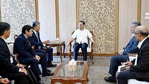 Mitsui delegation meets PM