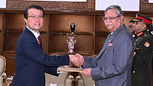 দক্ষিণ কোরিয়াকে বাণিজ্য ও বিনিয়োগ বাড়াতে ও মরোক্কোকে শ্রমশক্তি নিতে আহ্বান রাষ্ট্রপতির