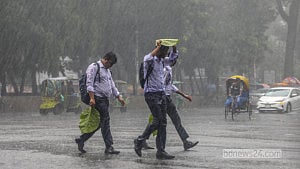 জ্যৈষ্ঠের শেষে বৃষ্টিতে বর্ষার সুর