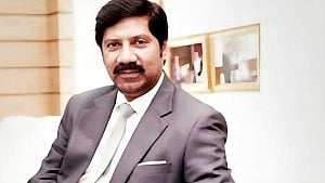 বিএসইসি চেয়ারম্যান খন্দকার রাশেদ মাকসুদের পদত্যাগ