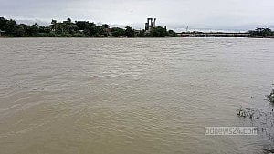 উত্তরের ৪ জেলায় স্বল্পমেয়াদি বন্যার আভাস