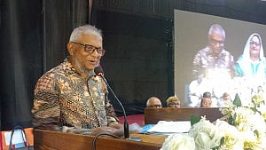 শাবির উন্নয়নে সরকারের সহযোগিতা অব্যাহত থাকবে: প্রবাসী কল্যাণমন্ত্রী
