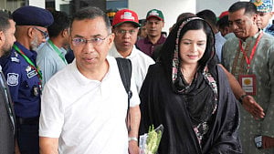 কক্সবাজারে পৌঁছেছেন প্রধানমন্ত্রী