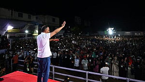 Cox’s Bazar-Ctg highway will be six lanes: PM