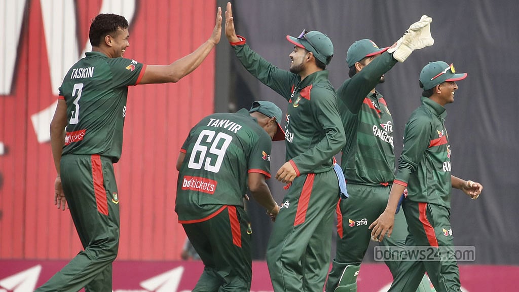 শরিফুলের ৬ উইকেটে অবিশ্বাস‍্য জয়ের আশা জাগিয়েও পারল না বাংলাদেশ