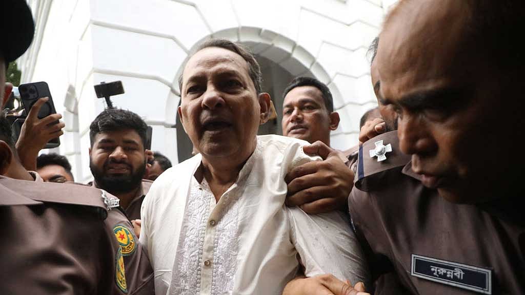 আন্তর্জাতিক অপরাধ ট্রাইব্যুনালে মঙ্গলবার জাতীয় সমাজতান্ত্রিক দলের (জাসদ) সভাপতি হাসানুল হক ইনু।