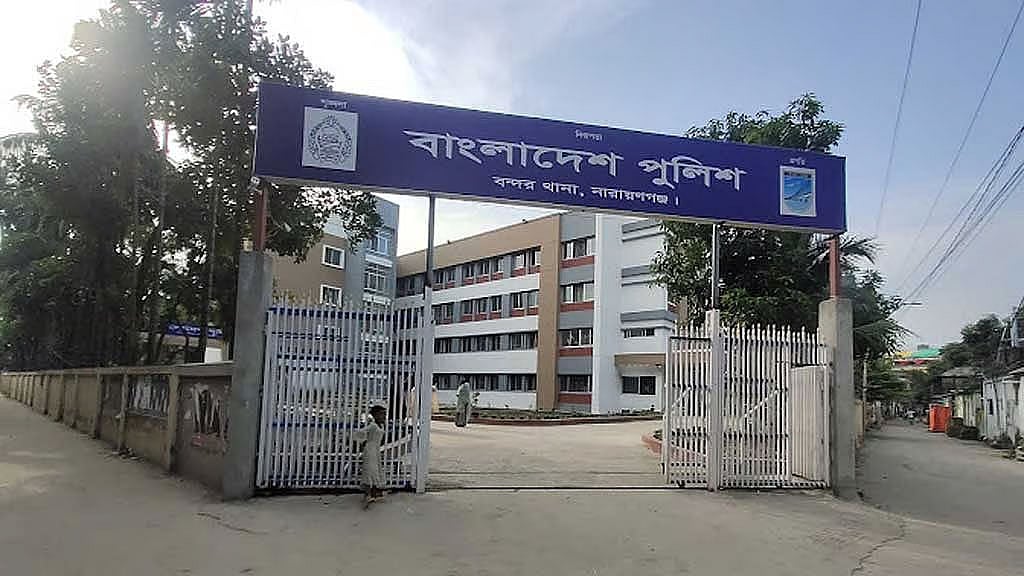 নারায়ণগঞ্জে ঘরে নারীর গলাকাটা লাশ, স্বামী পলাতক