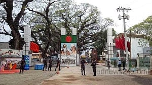 ভারতে অনুপ্রবেশ: সাজা খেটে ফিরলেন ৪ তরুণী