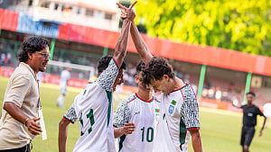 সুলিভানের জোড়া গোলে পাকিস্তানকে হারিয়ে দারুণ শুরু বাংলাদেশের