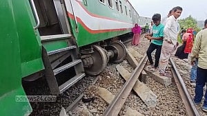 Nilsagar crash: ‘Passengers leapt from train roof’