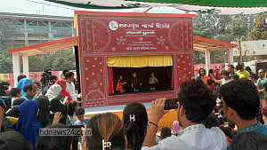 Puppets steal the show for children at book fair