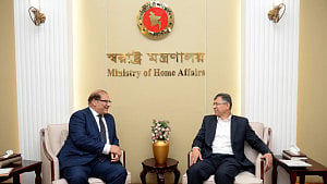 Pakistan high commissioner meets home minister
