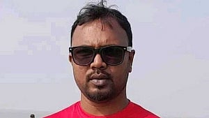 খুলনায় সাবেক ছাত্রদল নেতাকে প্রকাশ্যে গুলি করে হত্যা