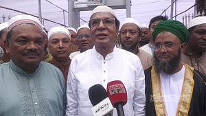 ‘লালমনিরহাটকে উন্নত জেলা গড়ব’, ঈদে প্রতিশ্রুতি মন্ত্রী দুলুর
