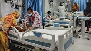 Measles kills 7 more as daily cases hit weekly high