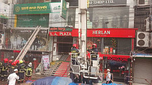 Fire at Mirpur commercial complex kills 2