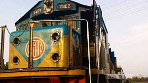 Upaban Express engine breaks down, train service resumes after 3 hours