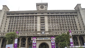 ৩০% কম জ্বালানি পাবে ডিএসসিসি কর্মকর্তাদের গাড়ি