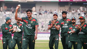 Rana, Tanzid thump Pakistan in opener