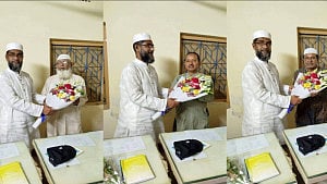 3 Nilphamari NCP leaders quit, join Jamaat