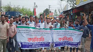 Lorry workers’ strike halts fuel supply in 8 districts