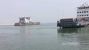 ঈদে দৌলতদিয়া-পাটুরিয়ায় ১৬ ফেরি, ২০ লঞ্চ চলবে