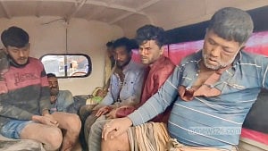 রাজশাহীতে ৮ ‘ডাকাতকে’ ধরে গণপিটুনি, একজন নিহত