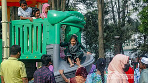ঈদ উদযাপনে রমনা পার্কে