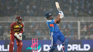 স্যামসনের মাঝে ‘কোহলিকে দেখলেন’ বাসিত, হাফিজের চোখে ‘নির্লোভ’ ব্যাটিং