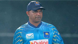 হতাশা নিয়ে দায়িত্ব ছাড়ার ঘোষণা জায়াসুরিয়ার