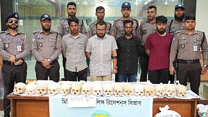 Four human skeleton sellers land in jail