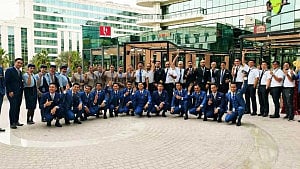 39 stranded US-Bangla crew return from Dubai