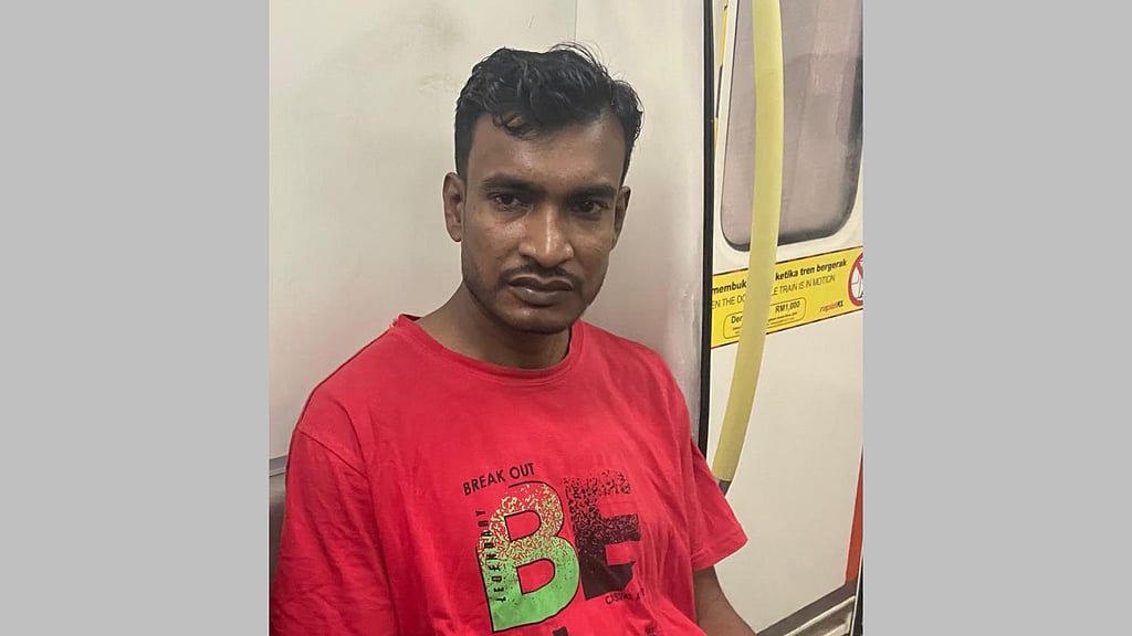 গাজিপুর শ্রীপুর উপজেলার গোসিংগা গ্রামের জহিরুল ইসলাম।