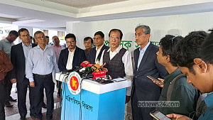 100,000 flood-hit Haor families to get aid: Dulu