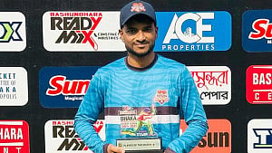 বিপিএলে দুর্নীতির অভিযোগে এক ক্রিকেটারসহ চারজন সাময়িক নিষিদ্ধ