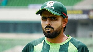 মিরপুর টেস্টে খেলতে পারছেন না বাবর আজম