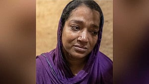 ফেনসিডিল রাখায় বেনাপোলের নারী মাদক কারবারির যাবজ্জীবন