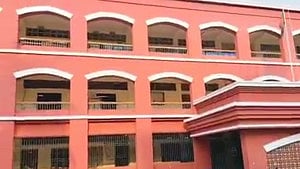 ভোলায় গৃহবধূ বকুল হত্যার দায়ে তিনজনের মৃত্যুদণ্ড