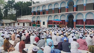 Parts of Ctg celebrate Eid with Saudi