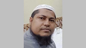 রোহিঙ্গা ক্যাম্পে ২৪ ঘণ্টায় ২ খুন, এবার ‘নবী ডাকাতের’ ভাইকে হত্যা