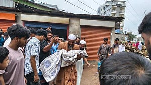 Child tossed off motorcycle dies in Cumilla