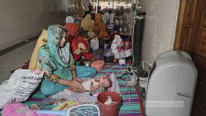 Measles: 92 kids crammed into 30-bed unit in Cumilla