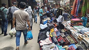‘বাজেটে শুধু দাম বাড়া-কমার খবর রাখি, আর কিছুই বুঝি না’