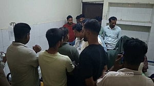ফরিদপুরে চাচাকে পিটিয়ে হত্যার অভিযোগ ভাতিজার বিরুদ্ধে