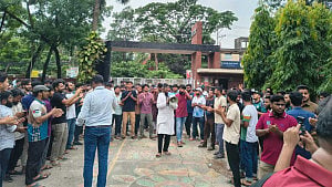 Protest against new VC appointment continues at DUET