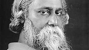 “আমার এই পথ চাওয়াতেই আনন্দ”