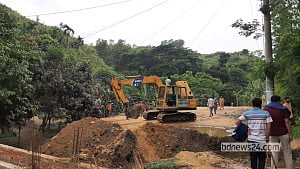 জঙ্গল ছলিমপুরে যৌথ বাহিনীর ক্যাম্পে হামলা