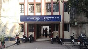 ঝালকাঠিতে পুত্রবধূকে যৌন নিপীড়নের মামলায় শ্বশুর গ্রেপ্তার